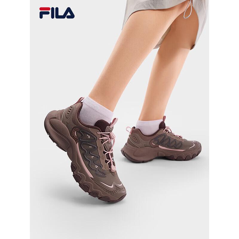 

FILA Women s Chunky Platform Sneakers US 7