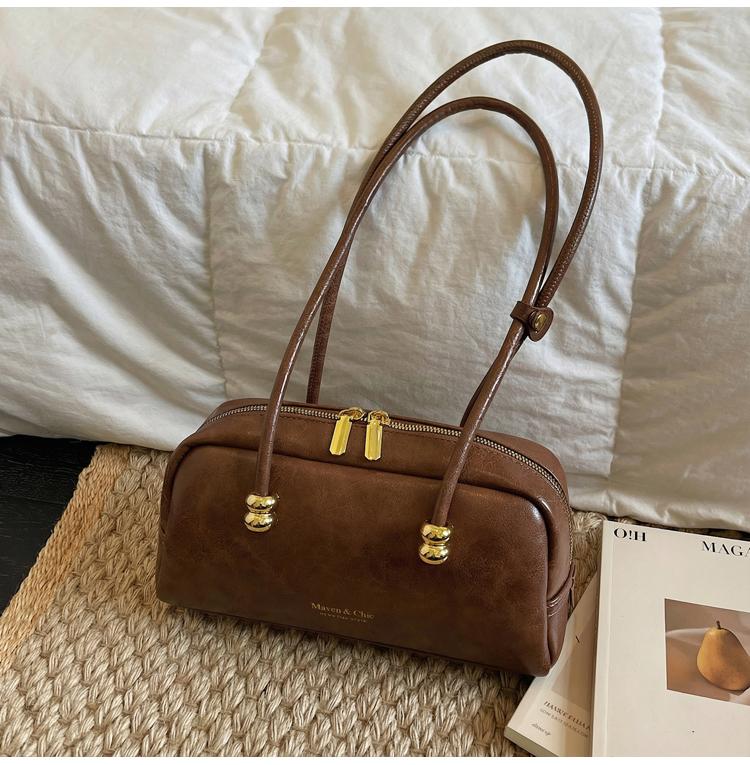 

New Fashion Ladies Shoulder Bag with Long Strap Pillow Design Commuter Bag Women s Stylish Handbag for Daily Use