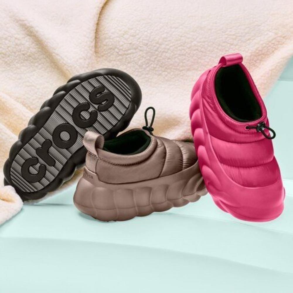 Crocs Over Puff Shorty Sandal Slipper Quilting Boot 210668 6zq