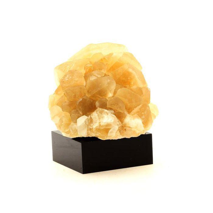 Pierres et Minéraux. Calcite. 1869.0 ct. La Sambre Quarry, Landelies, Belgique.