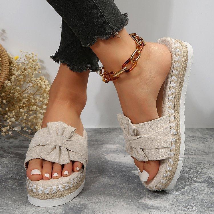 Außenhandel große Größe dicksohlige Hausschuhe Damen 2025 neue Schleife Stroh gewebt Absatz Absatz erhöhende Hausschuhe