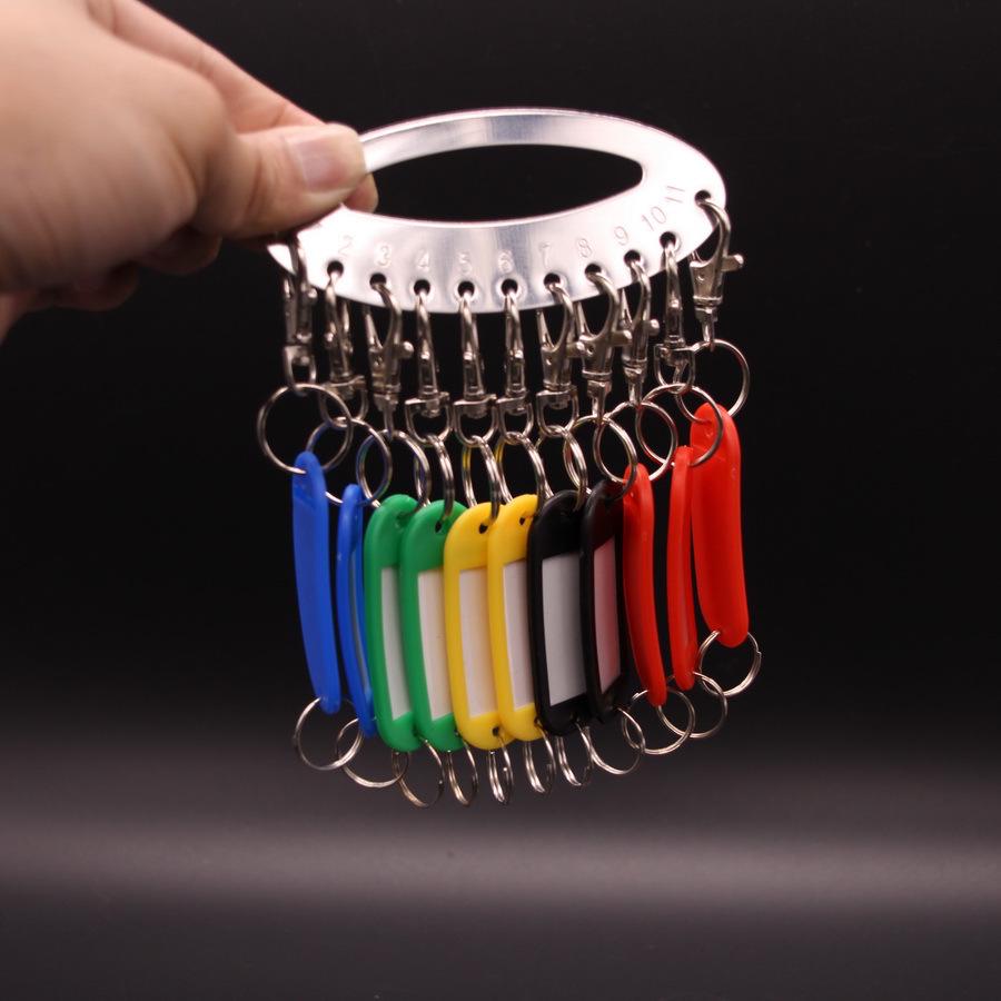 Stalowy Organizer na Klucze z Tablicą do Pisania, Brelokami do Kluczy i Żelaznym Pierścieniem