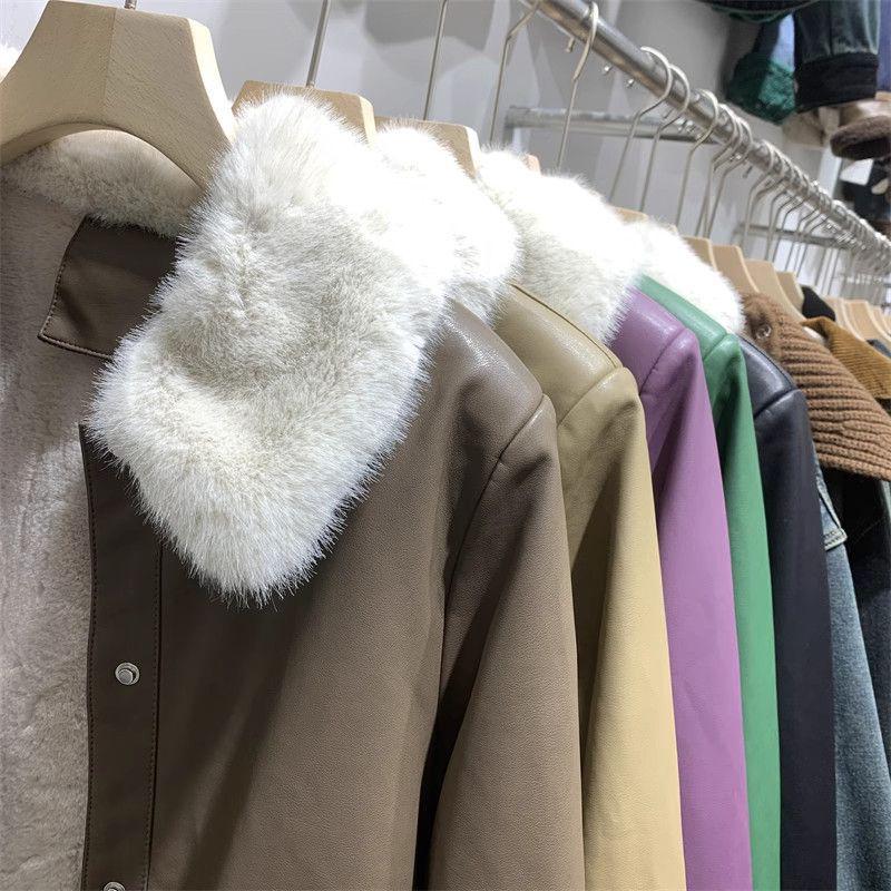 Women's European-Style PU Leather Jacket, Fleece-Lined with Big Fur Collar, Petite Size, Short Top for Autumn/Winter 2025