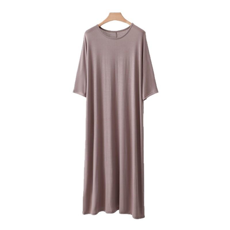 Può essere indossato come un abito ampio, taglia grande, una camicia da notte a girocollo, un abito estivo ampio da donna e un abito da casa.
