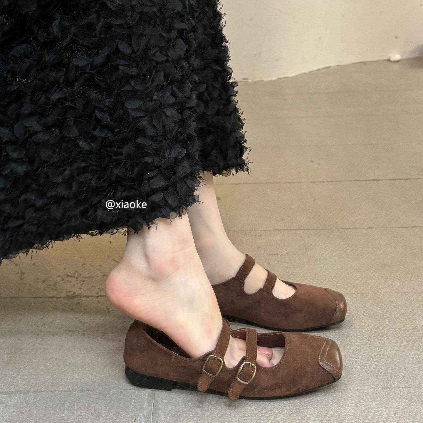 

Design sense niche flat-bottomed shallow mouth Mary Jane shoes women s shoes autumn new French retro brown single shoes ballet shoes 35