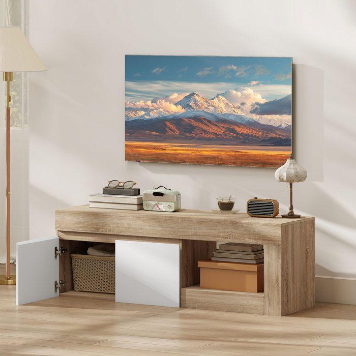 Meuble TV - HOMCOM - 2 portes à fermeture douce et compartiment ouvert - panneau de particules - 140x40x48cm - effet bois naturel