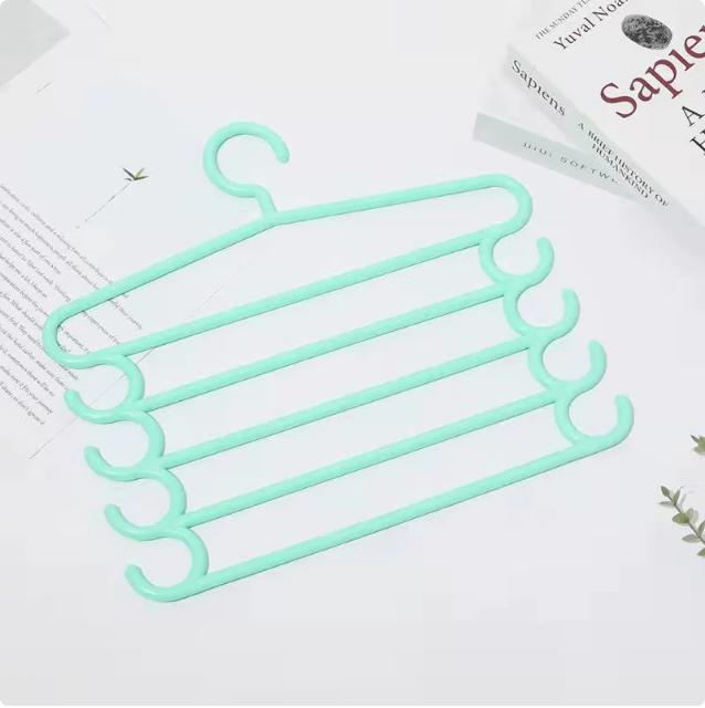 Expandable Multi Layer Clothes Hanger Rack Space Saving Household Drying Rack Non Slip No Trace Design for Hanging Clothes and Blankets One Size зелёный