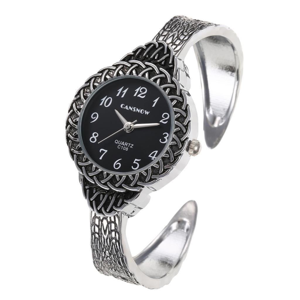 Women Vintage Bracelet Quartz Watch Round Wrist Watches