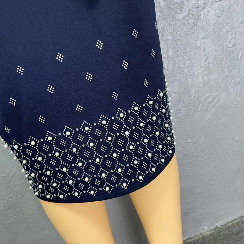 African Women's High-End Beaded Lantern Sleeve Dress