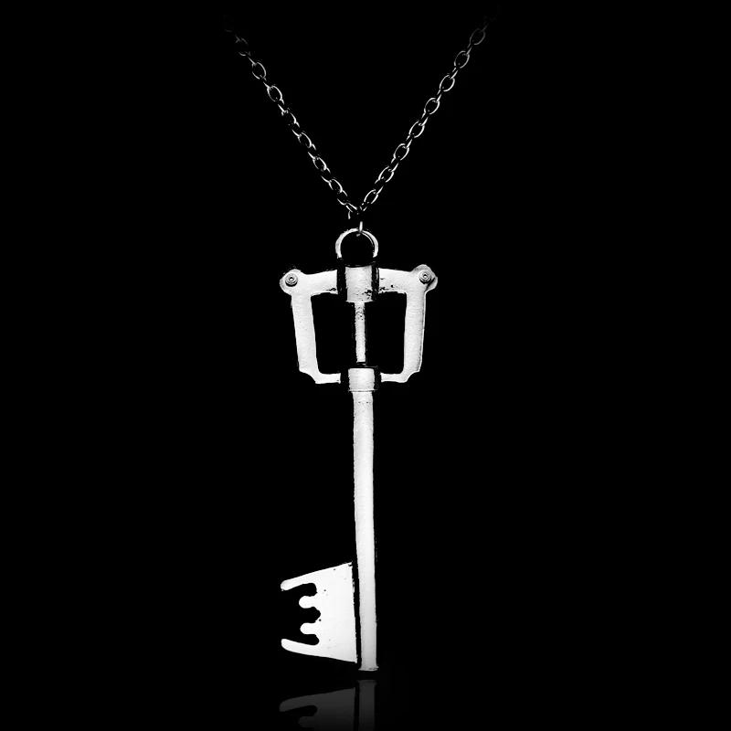 Spiel Kingdom Hearts Kettenanhänger Halskette Sora Schlüsselklinge Krone Anhänger Statement Choker Damen Herren Cosplay Schmuck Geschenk white