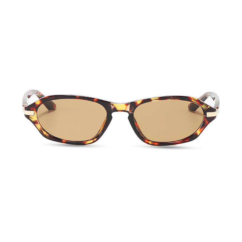 New fashion square sunglasses light luxury personalized concave sunscreen glasses outdoor street pose sunglasses men and women