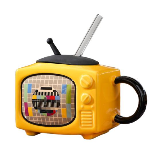 

Retro Television Ceramic Mug with Lid & Straw 450ml Creative Nostalgic Design Coffee Cup Leak-Proof & Heat Resistant Drinking жовтий