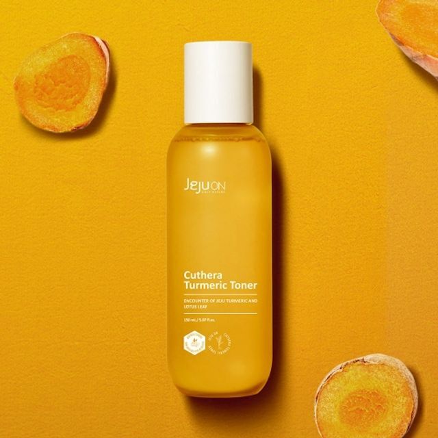 

Jejuon YMLHDHWN Cutera Turmeric Essence Toner 150ml