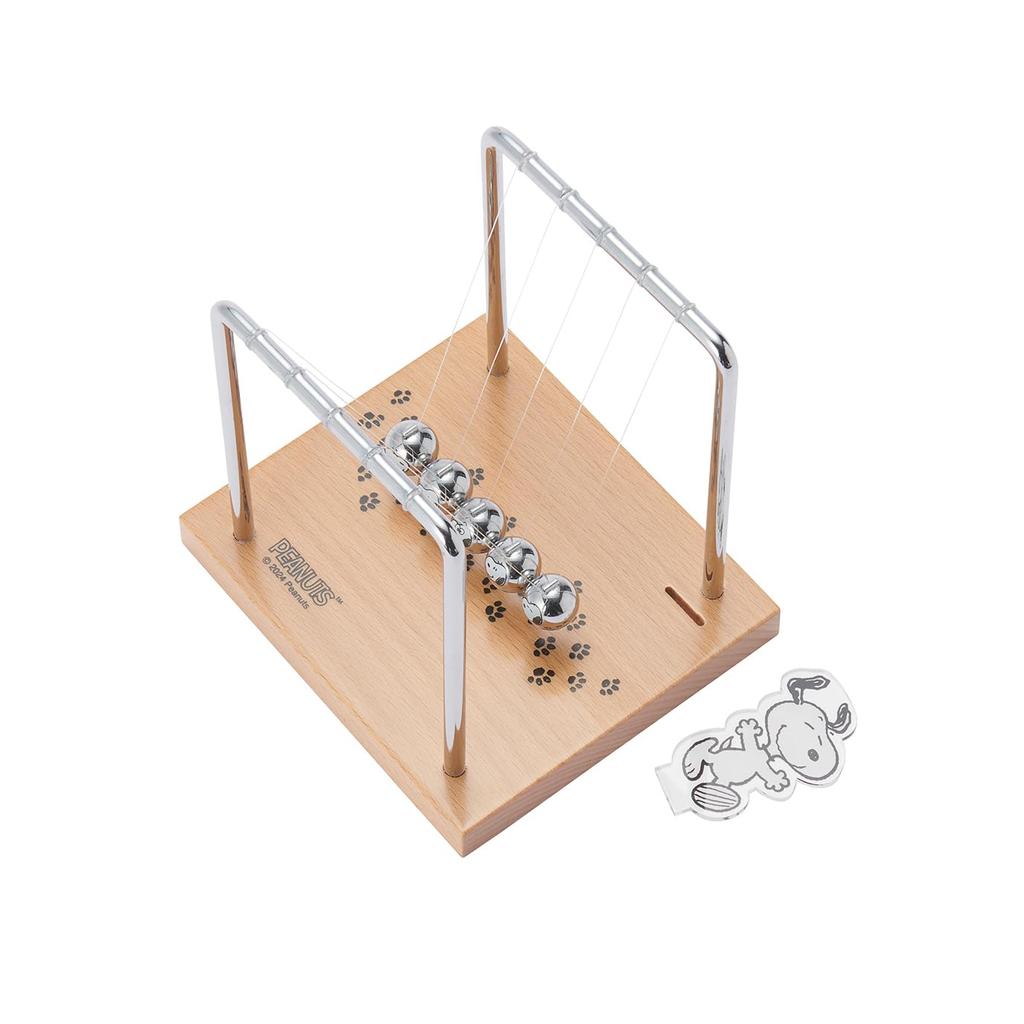 Chatani Sangyo (Chatani) Snoopy PEANUTS Newton's Cradle H13.5 x W13.5 x D11.5cm 151-333002 Fun Science
