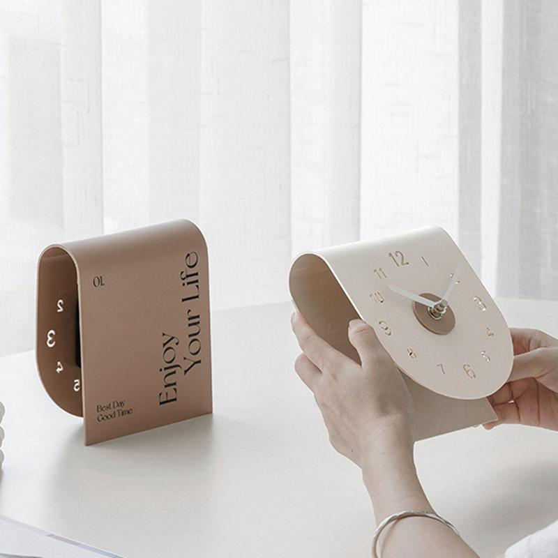 Good-Very Simple Clock Living Room Bedroom Decoration Entry Wine Cabinet Modern Desk Clock Decoration