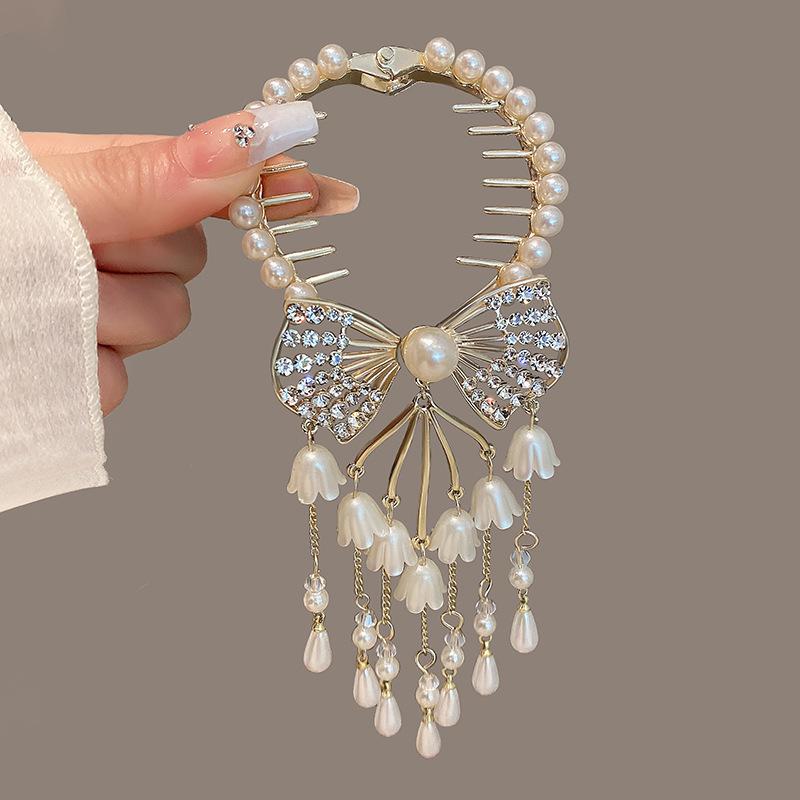 1Pcs Fashion Exquisite Artiricial Pearl Tassel Crystal Bow Bell Hair Clips For Women Girls Party Hair Accessories