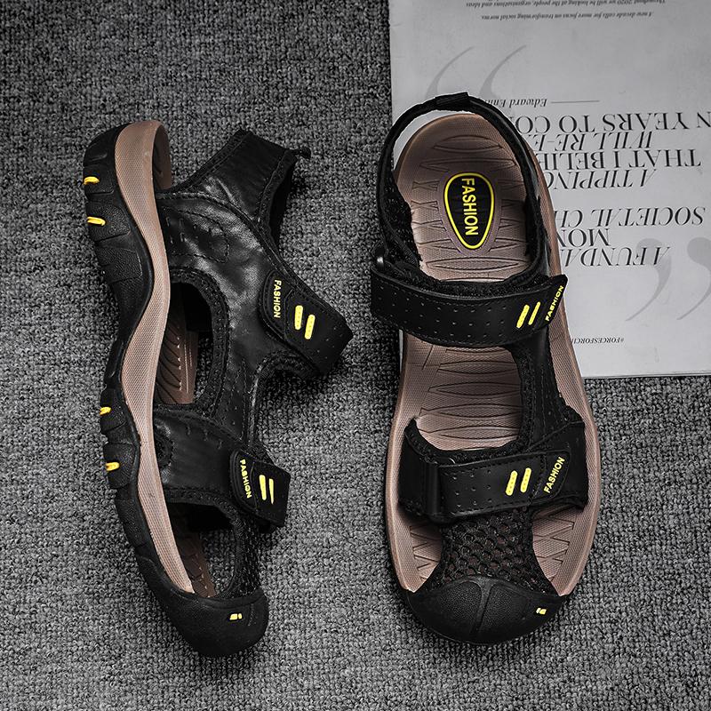 Men Hiking Sandals Outdoor Black Leather Sandals Wide Head Closed Toe Sport Sandals Summer Beach Shoes for Father Plus Size