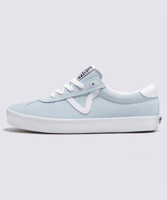 Moteriška avalynė – Kedai