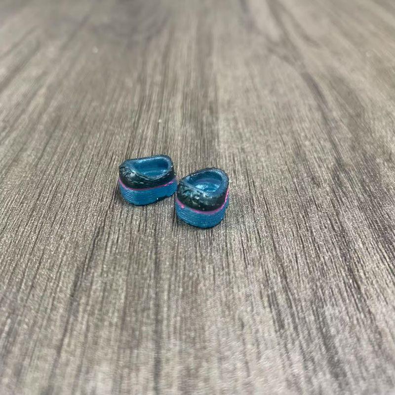 

New Genuine Surprise Bulk Cargo 8cm Replaceable Jinxi Ankle Biter Shoes Accessories Girls Playing House Kids Toys 56 (left and right feet)