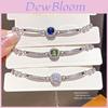 Bracciale da Donna in Cristallo di Zircone Geometrico con Elegante Finitura Argentata per Moda e Regalo