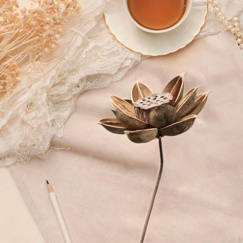 Dried Flower Arrangement In Vase, DIY Centerpiece for Bedroom and Party Settings