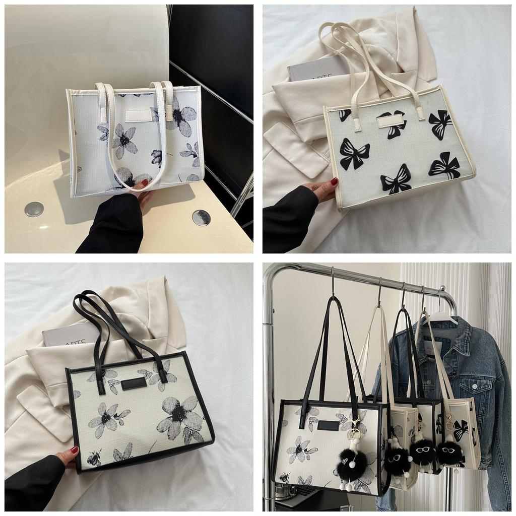 Stylish Simple Flower Pattern Square Bag Women's Casual Texture Shoulder Bag