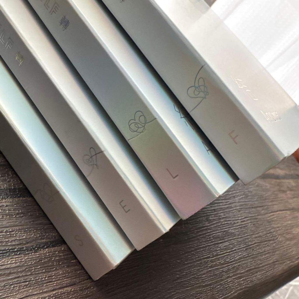 [USED] BTS LOVE YOURSELF Yui Answer CD4 format with trading card