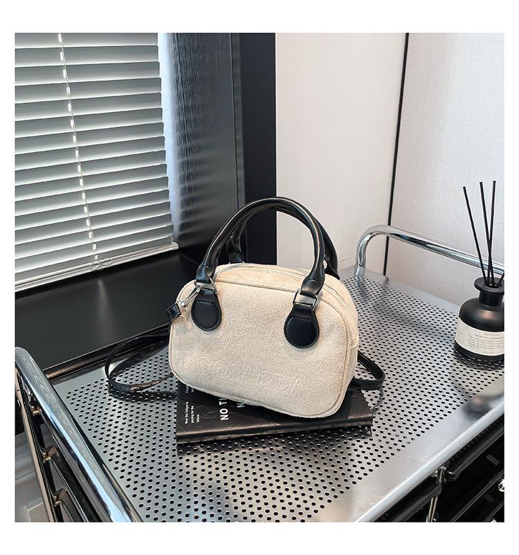 

Американская ретро ручная сумка для боулинга - 2025 Осень Универсальная квадратная сумка на плечо