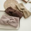 Korean-style hair accessory, vintage chic autumn and winter knitted cross headband, simple Mori girl versatile headband