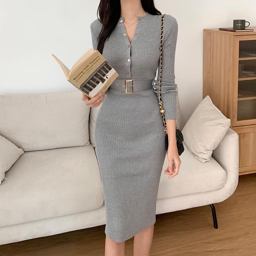 Korean Chic Slim Knit Dress: Long Sleeve, Round Neck, Single-Breasted, Hip Wrap Skirt with Belt.