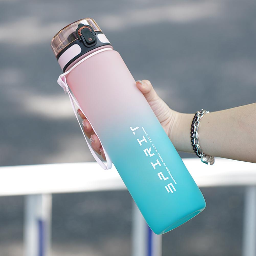 0.5L/0.75L/1L Sports Water Bottle High Capacity Plastic Fitness Portable Leakproof Drinking Bottle Camping Hiking Sports Cups