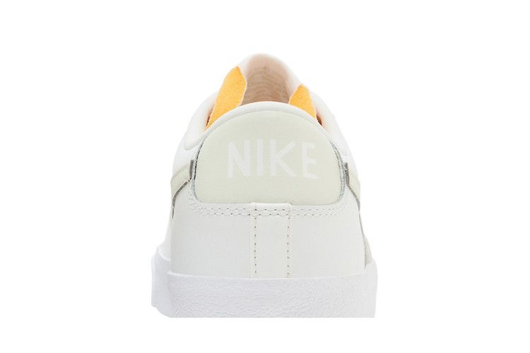 Nike Blazer Low '77 Vintage Summit White Sea Glass Photon Dust