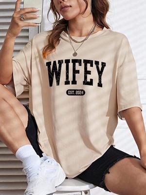 Wifey Est 2024 Zabawny Graficzny T-shirt Damski Oddychający Miękki T-shirt Oversize Modny Krótki Rękaw Bawełniany Streetowy T-shirt