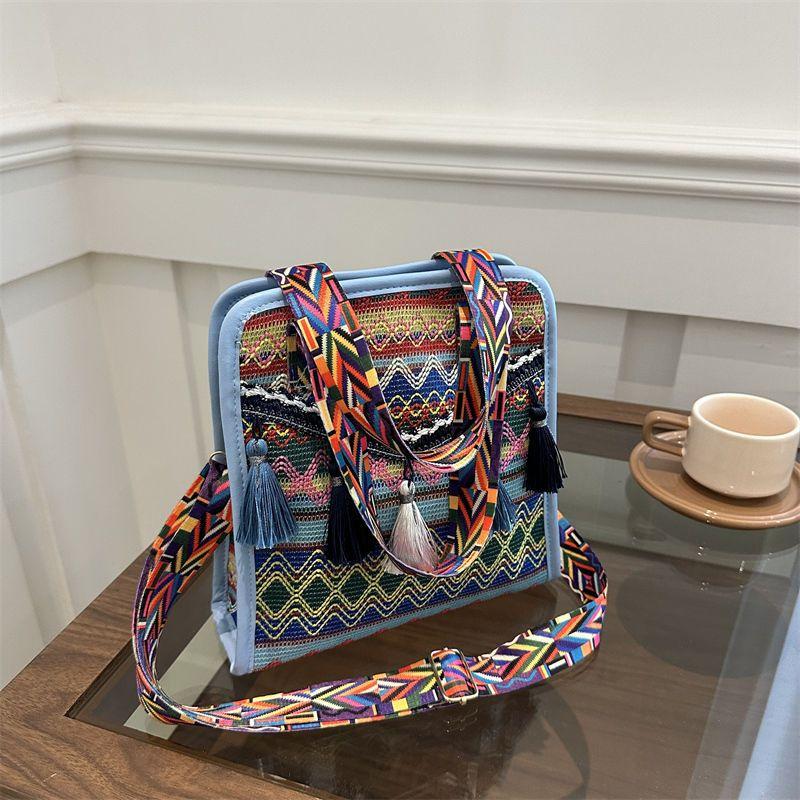 Stylish One Boho Chic Embroidered Crossbody Bag for Women   Adjustable Strap  Foldable Design with Zip Closure