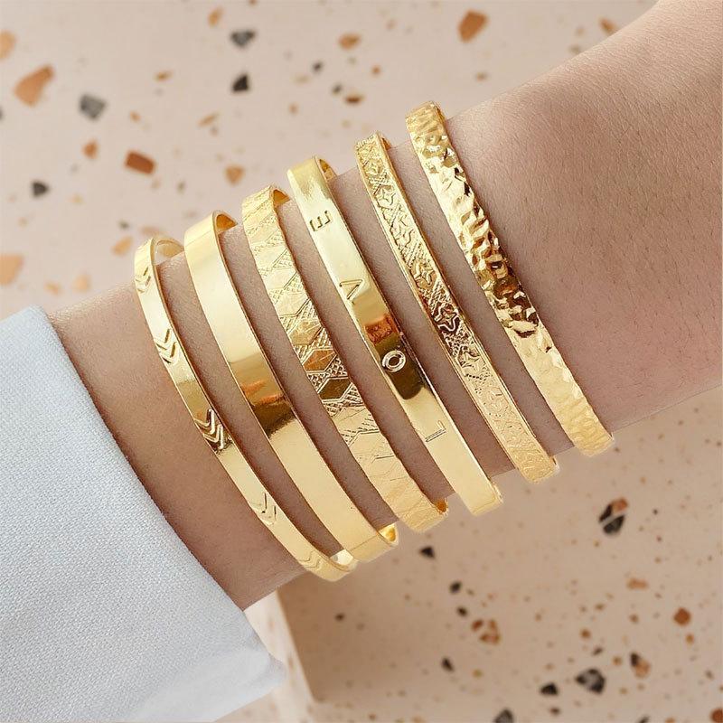 New Style Fashion Open Cuff Bracelet - Stackable Jewelry for European & American Markets
