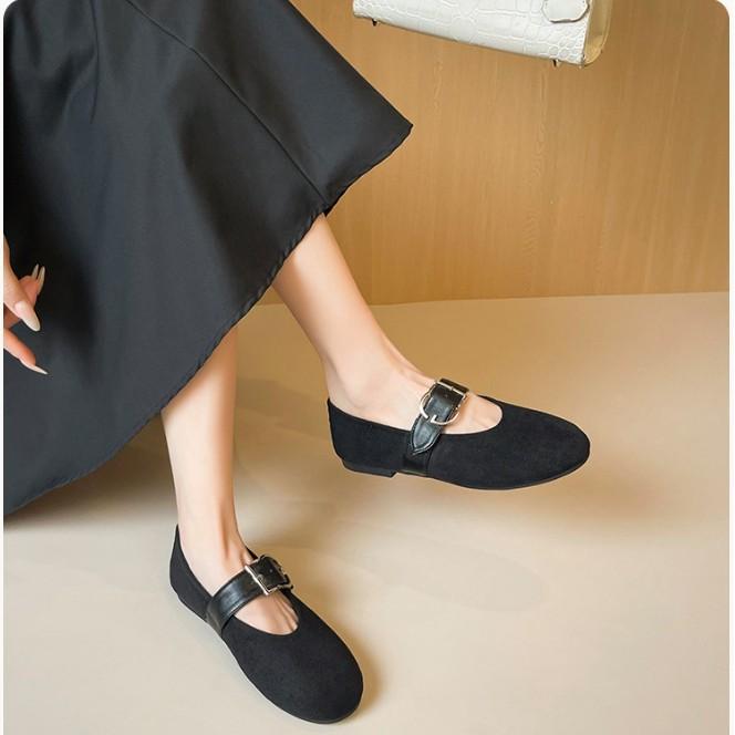French retro round head versatile soft-soled Mary Jane shoes 2025 new one-word suede ballet flat-soled single shoes for women