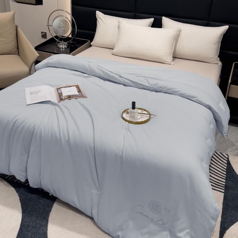 Brangdy Camellia Silk Duvet