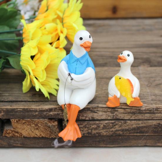 Yousheng 2Pcs Cute Duck Statues Waterproof UV Resistant Funny Cartoon Duck Garden Figurines Indoor Outdoor Decorations