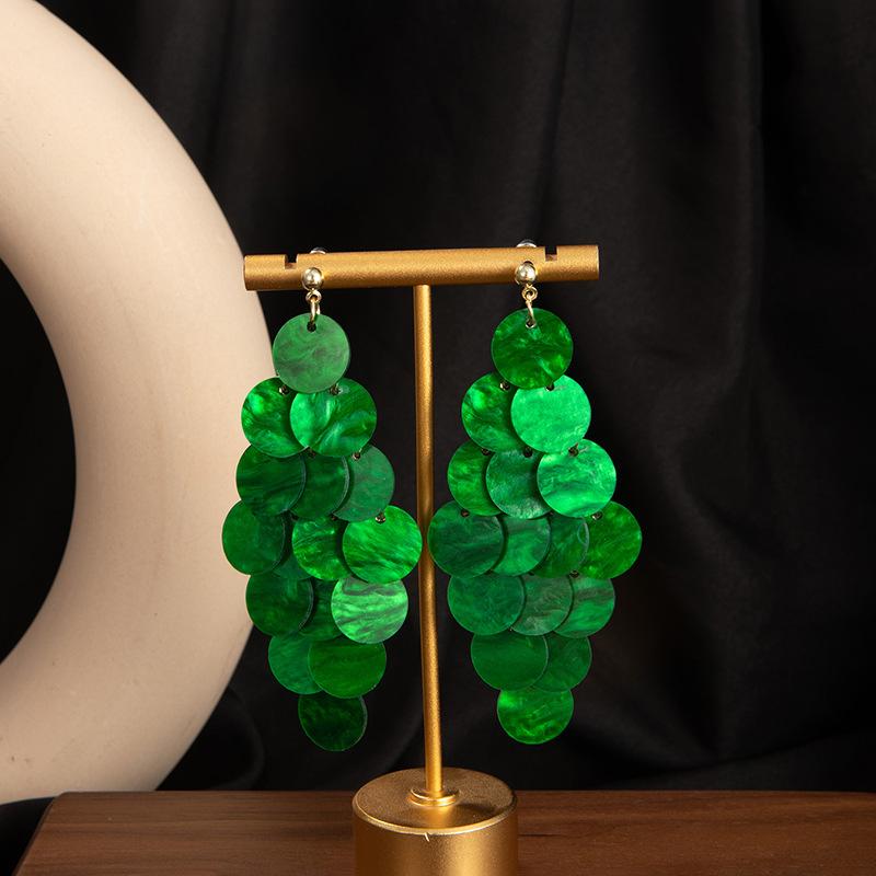 Flower Temperament Fringed Earrings Round Shell Fringed Leisure Vacation Style Earrings Atmospheric Light Luxury High-End Earrings