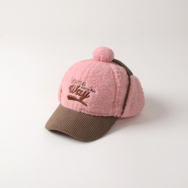 Casquette de Baseball en Polaire d'Hiver pour Enfants Chapeau à Visière avec Oreillères Chaleureux Réglable Doux Pelucheux Chapeau Chaud pour Garçons Filles 3-10 Ans