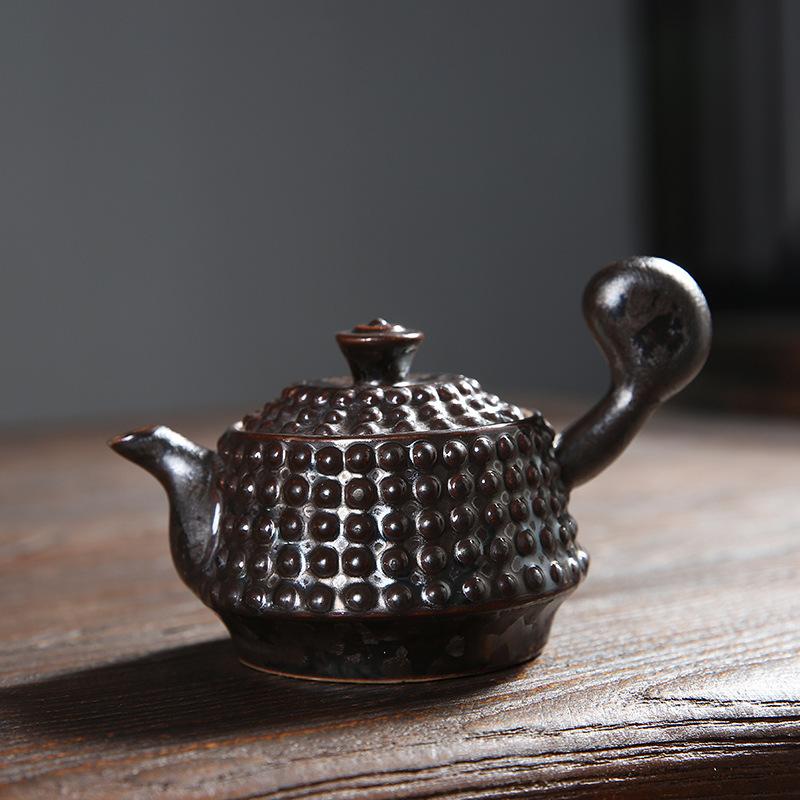 

105ml Retro Iron Rust Glaze Coarse Pottery Teapot Japanese Tea Infuser Pot Tea Soaking Kettle With Strainer Tea Services Craft