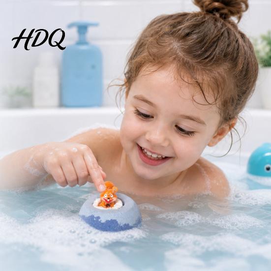 Essential Oils Fizzies Balls 1/7Pcs 100G Kids Bath Bombs with Toy Inside Plants Extract Relaxing Balls Dry Skin Moisturizing Shower Salt Ball