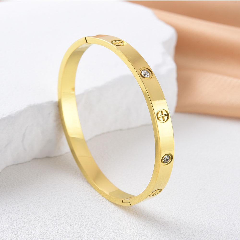 Waterdichte Roestvrijstalen Kruis Armband voor Vrouwen Nieuwe Trend Koppel Armband Luxe Sieraden Accessoires Bruiloft Feest Cadeau
