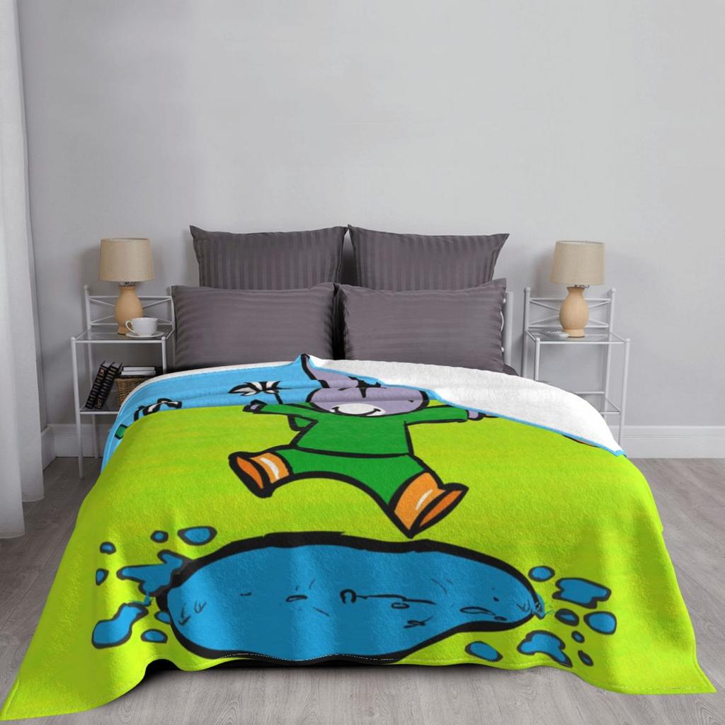 Happy Trotro Velvet Throw Blanket Cute Cartoon Blanket for Sofa Travel Super Warm Bedspread