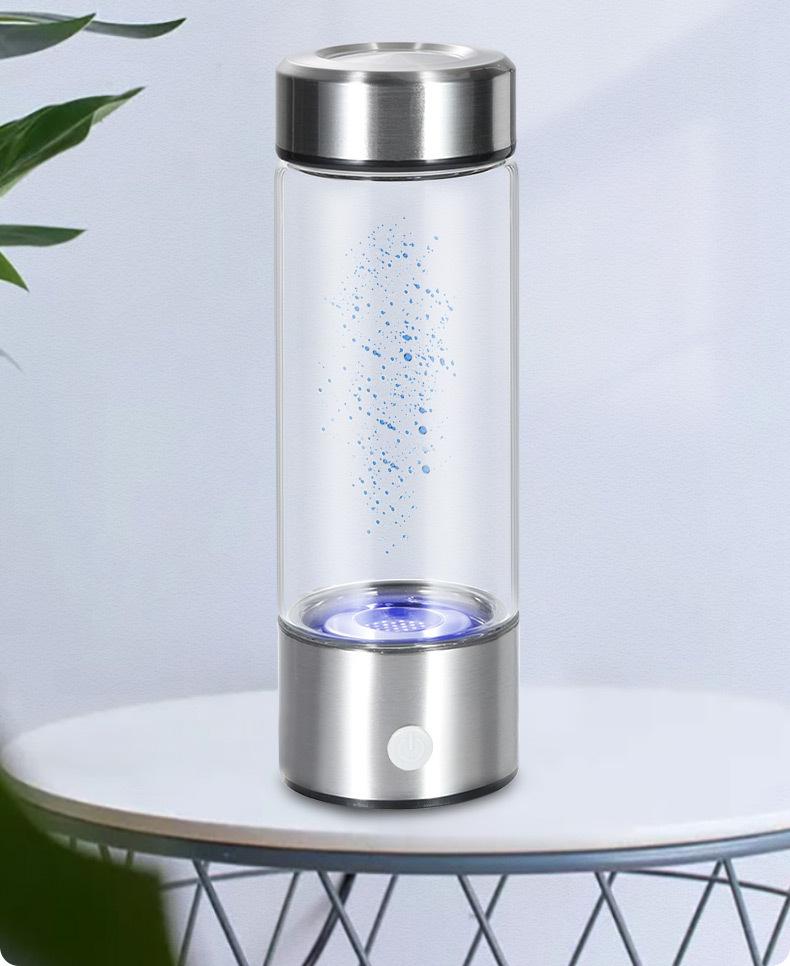 Hydrogen Health Cup: High-Concentration Hydrogen-Rich Water with Electrolysis and Inhalation Function.