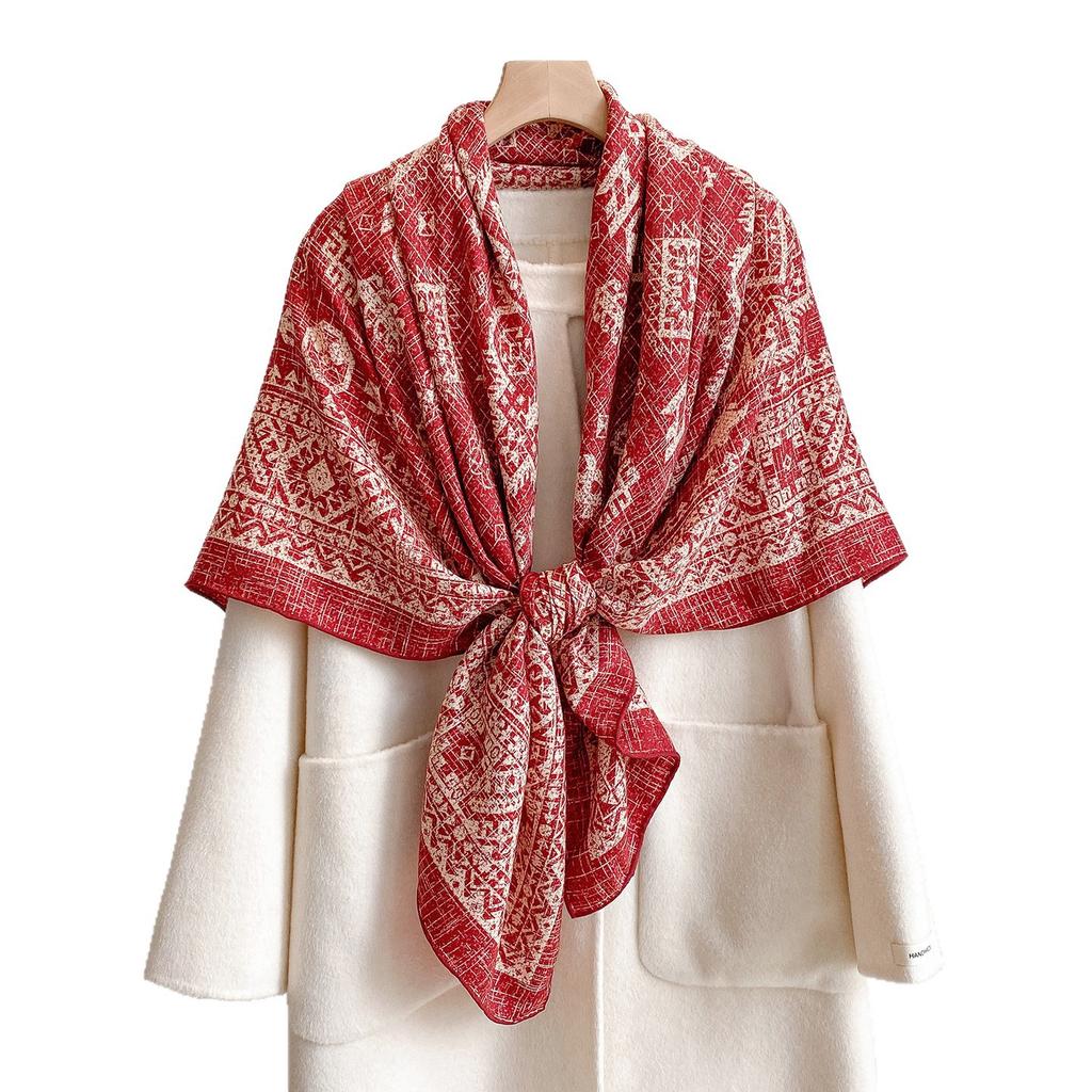 2025 autumn and winter new fashion versatile 135cm silk wool square scarf high-end neck care skin-friendly silk wool silk scarf