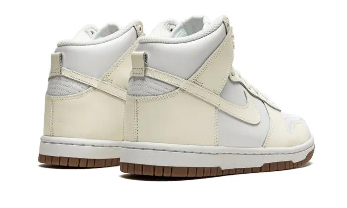 Dunk High Sail Gum