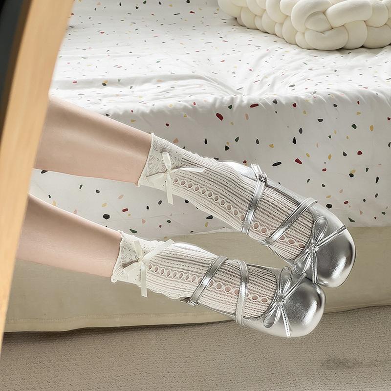 Round head bow silver small leather shoes women's 2025 summer new French with skirt Mary Jane shoes thick heel single shoes