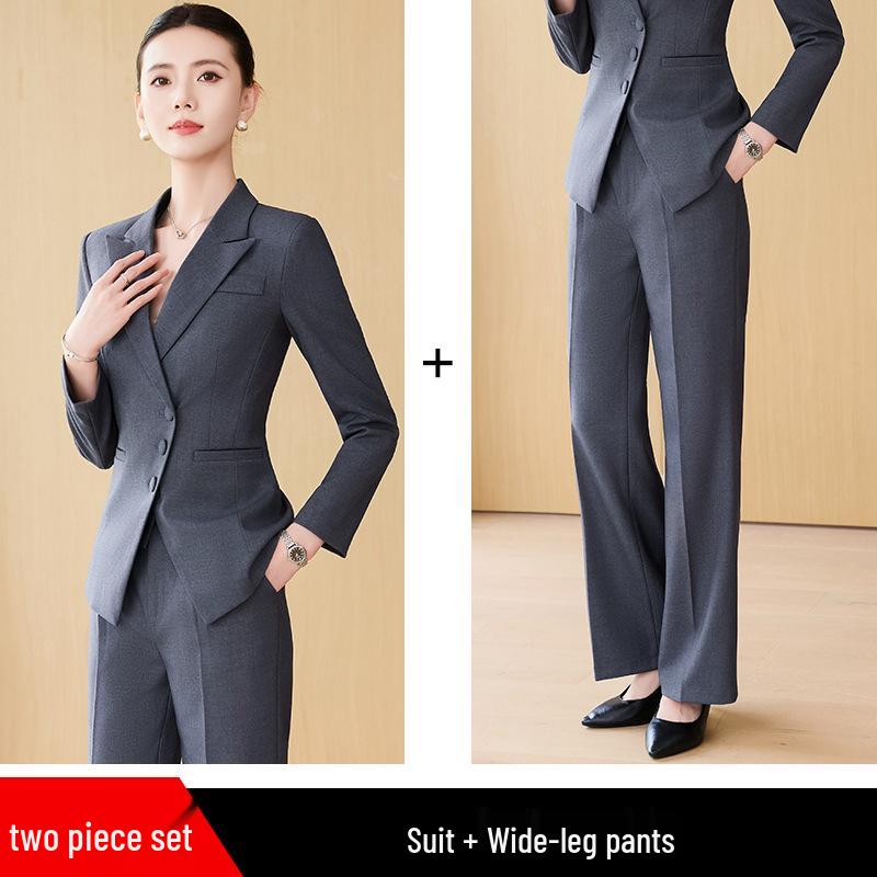 Wysokiej klasy jesienno-zimowy profesjonalny garnitur smart dla kobiet na podróże służbowe i wydarzenia formalne