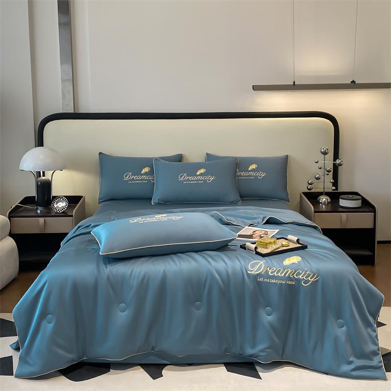 Letnia cienka kołdra miękka kołdra klimatyzacyjna kołdra czterosezonowa koc podwójny chłodzący pościel kołdry 150 kołdra na pojedyncze łóżko